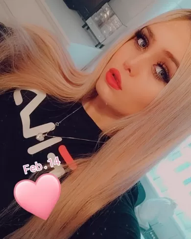 blondebarbiegirlx profile