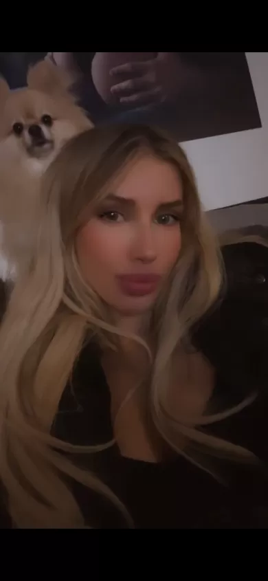 petitepaulinaa profile