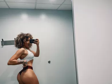 jocelynroyale profile