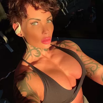nahla__monroe profile