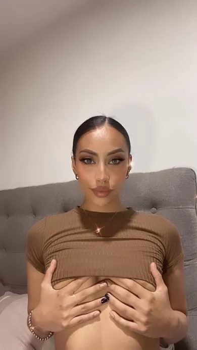 annieheath22 profile