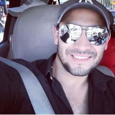 mickeysantanaoficial profile