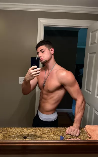 theyoungstud profile