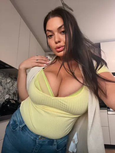 miabigtits profile